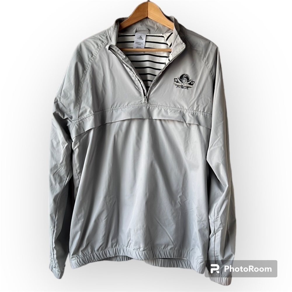 Disney Pirates of the Caribbean Grey Rain Pullover Jacket Size Medium
